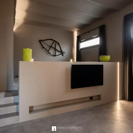 Grey Loft Apartment Pontedera